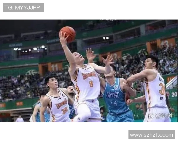 南京篮球队整体压制战术解析与实战应用探讨