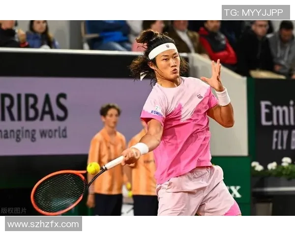 重庆羽毛球队以67分领跑大满贯积分榜展现强劲实力